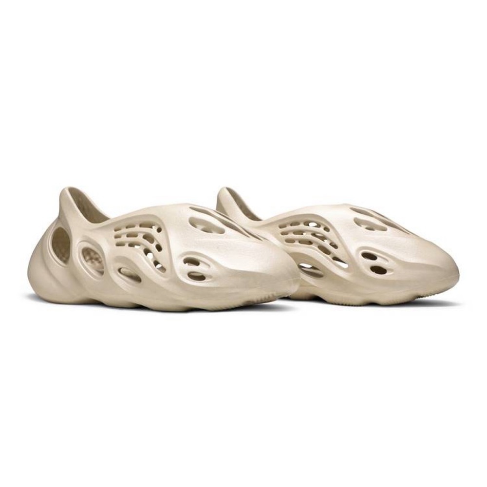 Yeezy Foam Runner Sand (SOLD!!!)